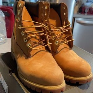 Men’s Timberland boots